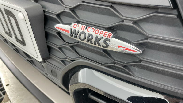 MINI Hatchback 2.0 Cooper S Sport 5dr Auto [Comfort/Nav Pack] Petrol Hatchback